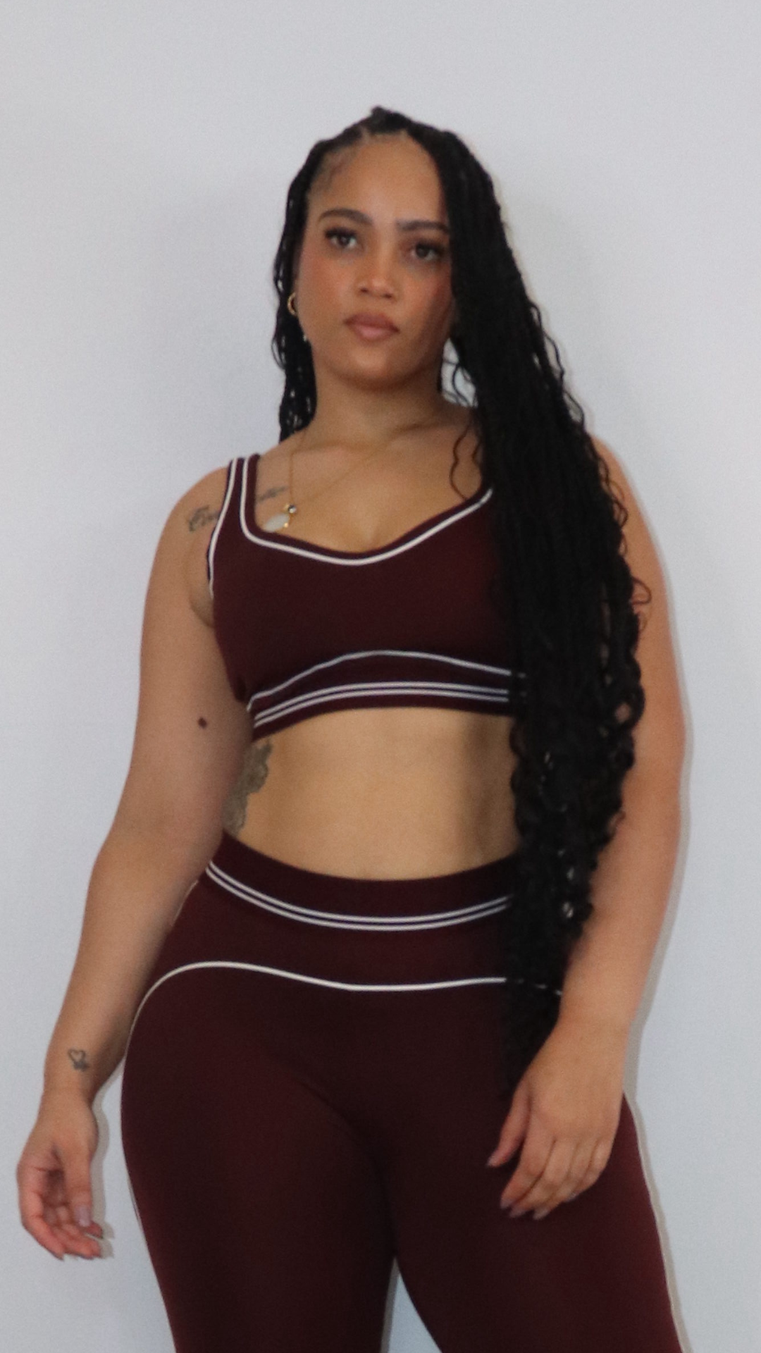Contour Scoop Sports Bra