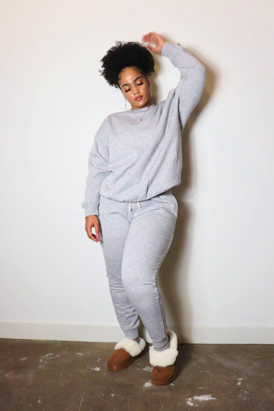 Cotton Terry Relaxed Fit Joggers in Heather Grey