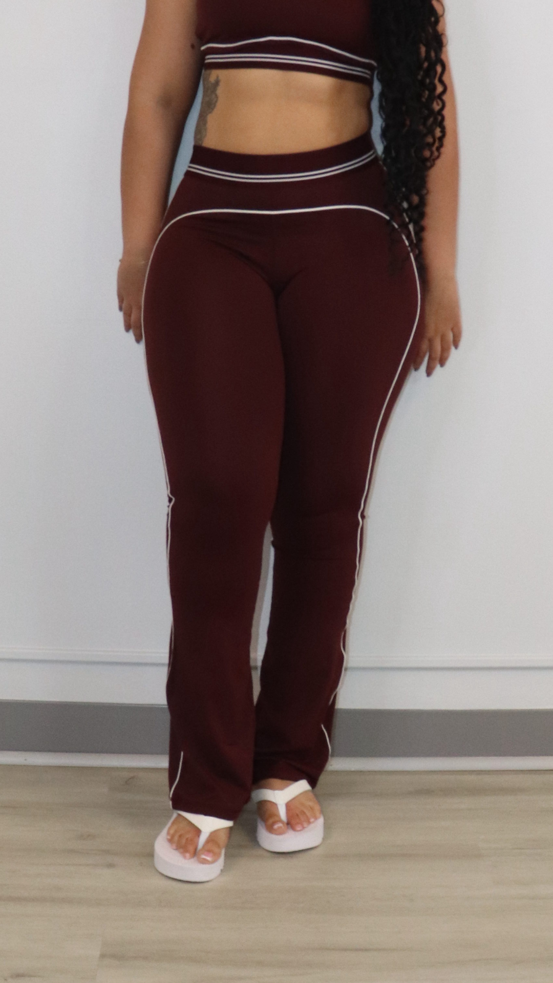 Heartline Flare Leggings