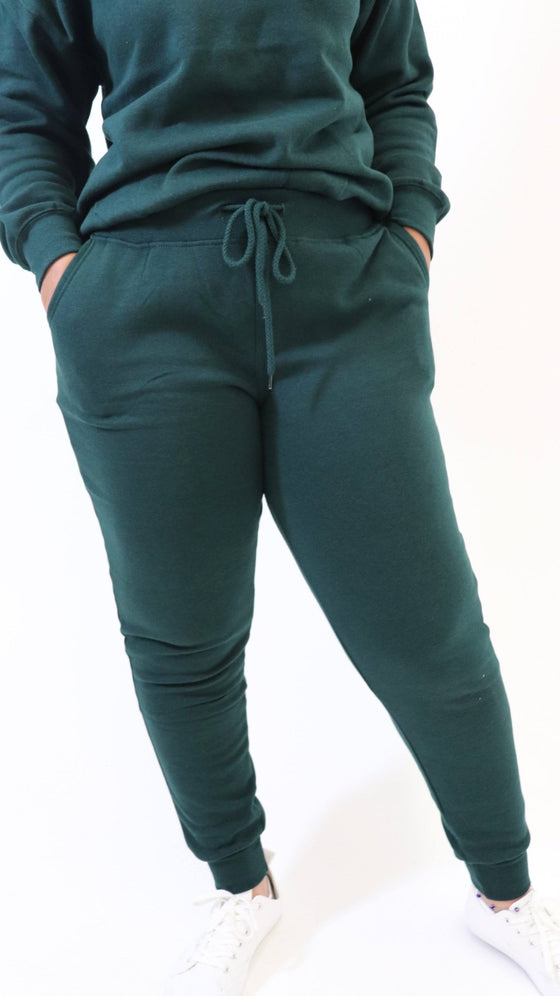Relaxed Fit Jogger Sweatpants in Hunter Green